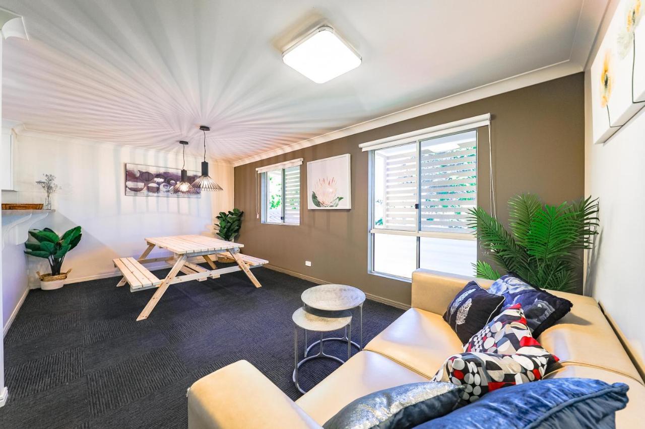 Calamvale Business Or Holiday Like Home Brisbane Buitenkant foto